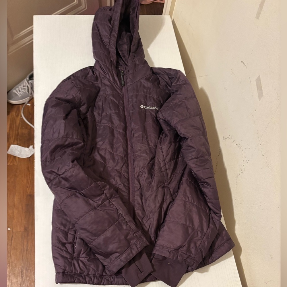 Columbia Women's Light Weight Puffer Jacket Purple Small